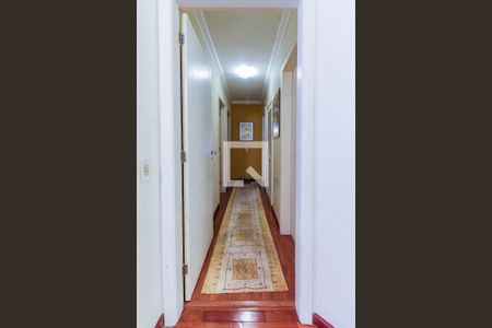 Corredor de apartamento à venda com 3 quartos, 110m² em Cristo Redentor, Porto Alegre