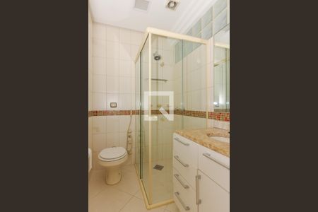 Apartamento para alugar com 220m², 3 quartos e 2 vagas Apartamento para alugar com 220m², 3 quartos e 2 vagasQuarto Suíte 1 - banheiro