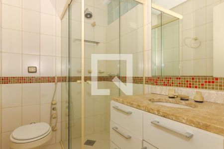 Apartamento para alugar com 220m², 3 quartos e 2 vagas Apartamento para alugar com 220m², 3 quartos e 2 vagasQuarto Suíte 1 - banheiro