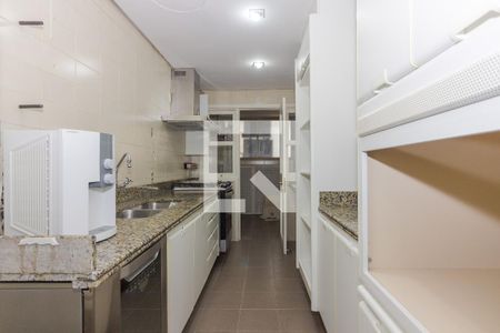 Apartamento para alugar com 220m², 3 quartos e 2 vagas Apartamento para alugar com 220m², 3 quartos e 2 vagasCozinha