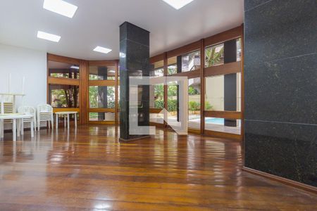 Apartamento para alugar com 220m², 3 quartos e 2 vagas Apartamento para alugar com 220m², 3 quartos e 2 vagasÁrea comum - Salão de festas
