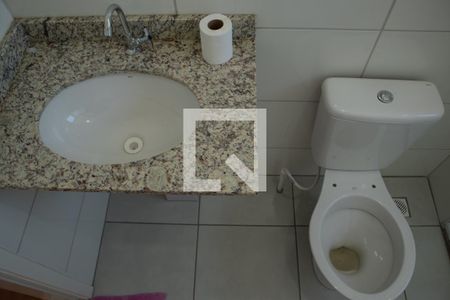 Apartamento para alugar com 50m², 2 quartos e 1 vagaDetalhe do banheiro