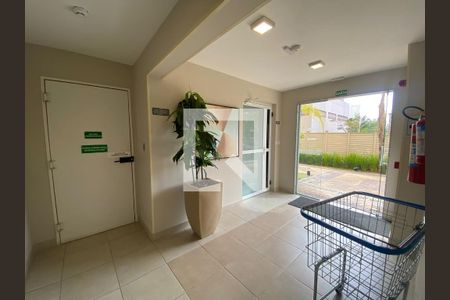 Apartamento para alugar com 43m², 2 quartos e sem vaga Apartamento para alugar com 43m², 2 quartos e sem vagaHall