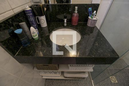 Casa de condomínio à venda com 120m², 2 quartos e 2 vagasBanheiro da Suíte 2