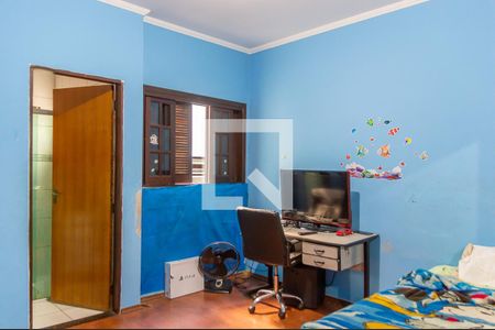 Casa à venda com 335m², 3 quartos e 5 vagasQuarto 2 - Suíte