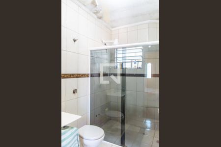 Casa à venda com 335m², 3 quartos e 5 vagasBanheiro da Suíte 3