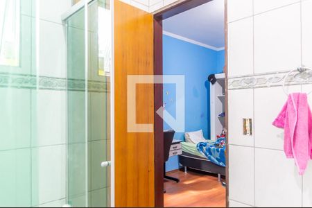 Casa à venda com 335m², 3 quartos e 5 vagasBanheiro da Suíte 2