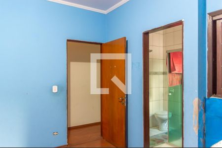 Casa à venda com 335m², 3 quartos e 5 vagasQuarto 2 - Suíte