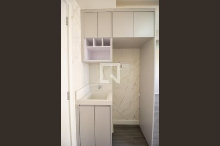 Apartamento para alugar com 45m², 2 quartos e sem vaga Apartamento para alugar com 45m², 2 quartos e sem vagaLavanderia