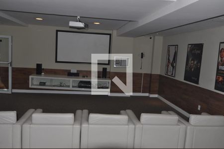 Apartamento para alugar com 70m², 2 quartos e 1 vagaCinema