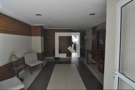 Apartamento para alugar com 70m², 2 quartos e 1 vagaHall social