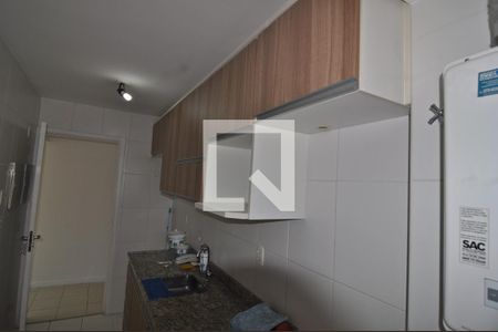 Apartamento para alugar com 70m², 2 quartos e 1 vagaCozinha - Armários