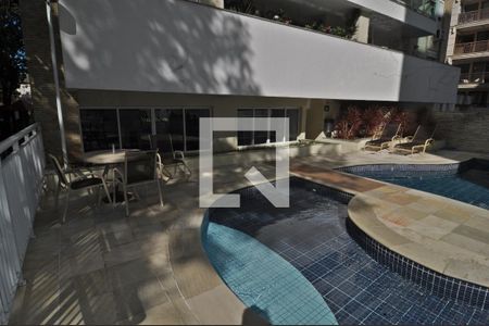 Apartamento para alugar com 70m², 2 quartos e 1 vagaPiscina