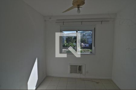 Apartamento para alugar com 70m², 2 quartos e 1 vagaQuarto 2 - Suíte