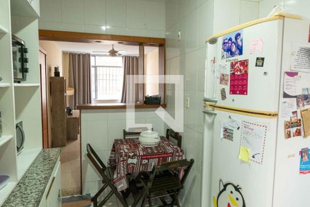 Apartamento à venda com 80m², 2 quartos e sem vaga Apartamento à venda com 80m², 2 quartos e sem vagaCozinha