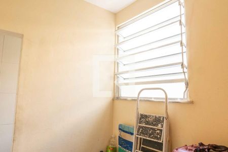 Apartamento à venda com 80m², 2 quartos e sem vaga Apartamento à venda com 80m², 2 quartos e sem vagaQuarto de Serviço