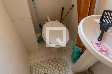 Apartamento à venda com 80m², 2 quartos e sem vaga Apartamento à venda com 80m², 2 quartos e sem vagaBanheiro de Serviço