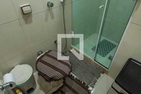 Apartamento à venda com 80m², 2 quartos e sem vaga Apartamento à venda com 80m², 2 quartos e sem vagaBanheiro