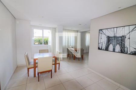 Apartamento à venda com 73m², 3 quartos e 1 vaga Apartamento à venda com 73m², 3 quartos e 1 vagaÁrea comum - Salão de festas