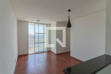 Apartamento à venda com 73m², 3 quartos e 1 vaga Apartamento à venda com 73m², 3 quartos e 1 vagaSala