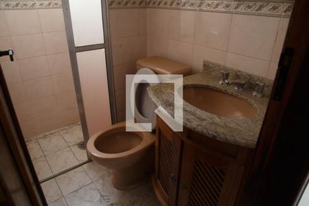 Banheiro de apartamento para alugar com 2 quartos, 52m² em Brás, São Paulo