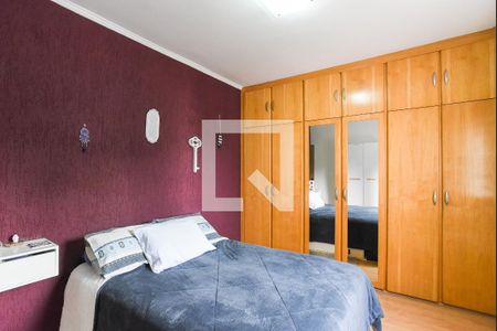 Casa à venda com 227m², 4 quartos e 2 vagas Casa à venda com 227m², 4 quartos e 2 vagasQuarto 3