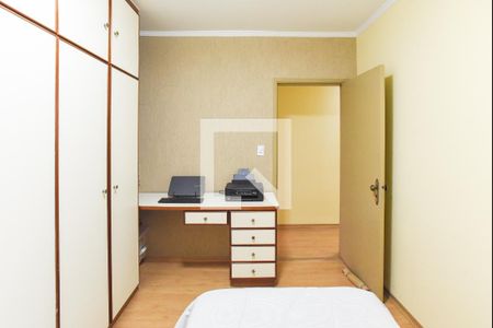 Casa à venda com 227m², 4 quartos e 2 vagas Casa à venda com 227m², 4 quartos e 2 vagasQuarto 2