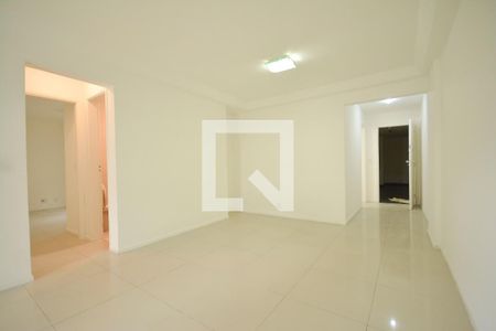 Apartamento para alugar com 90m², 2 quartos e 1 vagaSala