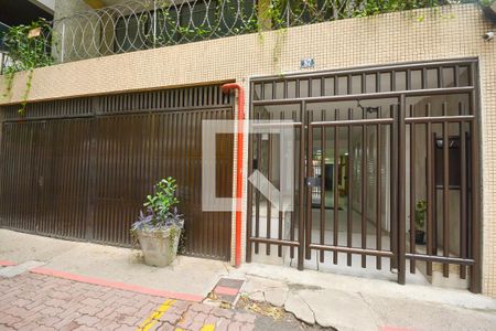 Apartamento para alugar com 90m², 2 quartos e 1 vagaFachada