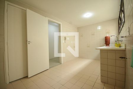 Apartamento para alugar com 90m², 2 quartos e 1 vagaCozinha