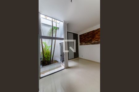 Casa para alugar com 2 quartos, 130m² em Fátima, Niterói