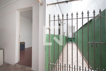 Casa para alugar com 40m², 1 quarto e sem vagaÁrea de Serviço