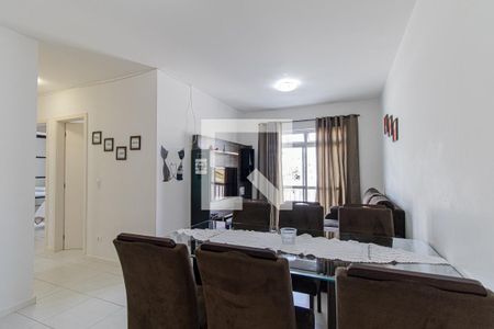 Sala de apartamento para alugar com 3 quartos, 60m² em Capão Raso, Curitiba