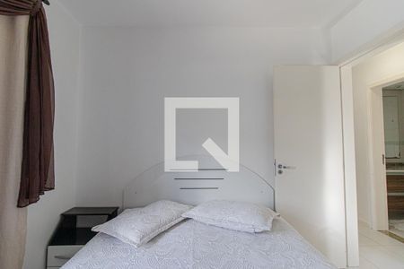 Quarto 2 de apartamento para alugar com 3 quartos, 60m² em Capão Raso, Curitiba