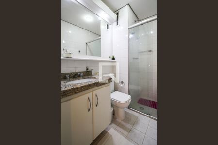Banheiro  de apartamento à venda com 1 quarto, 35m² em Vila Uberabinha, São Paulo