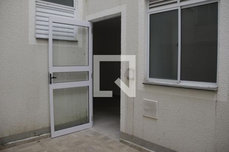 Apartamento para alugar com 40m², 2 quartos e 1 vagavaranda