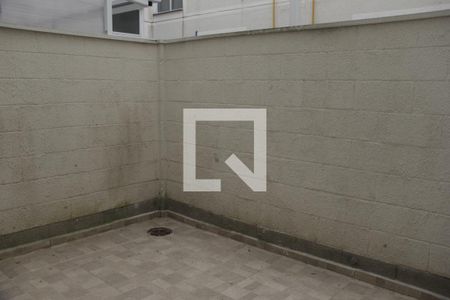 Apartamento para alugar com 40m², 2 quartos e 1 vagavaranda