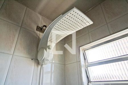 Casa de condomínio à venda com 108m², 2 quartos e 2 vagasBanheiro