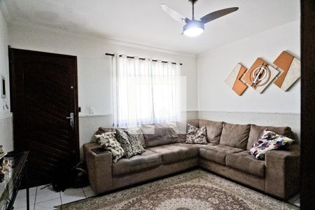 Casa de condomínio à venda com 108m², 2 quartos e 2 vagasSala