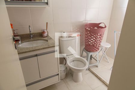 Apartamento para alugar com 55m², 2 quartos e 1 vaga Apartamento para alugar com 55m², 2 quartos e 1 vagaBanheiro Suíte