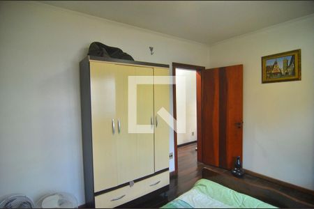 Casa à venda com 333m², 4 quartos e 2 vagasQuarto 2