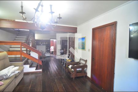 Sala de casa à venda com 4 quartos, 333m² em Igara, Canoas