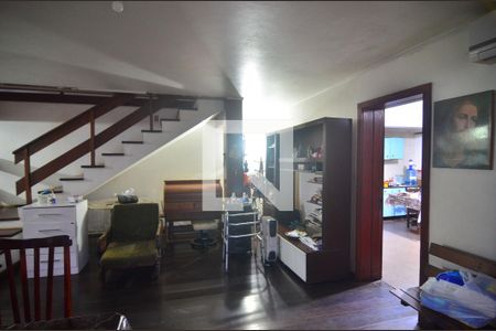 Sala de casa à venda com 4 quartos, 333m² em Igara, Canoas