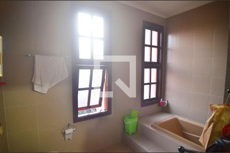 Casa à venda com 333m², 4 quartos e 2 vagasBanheiro Suíte