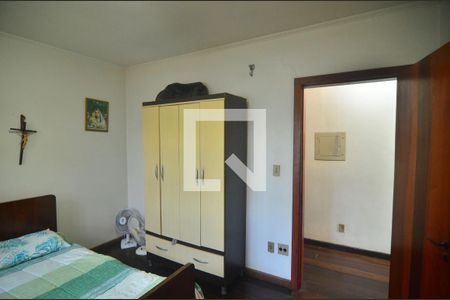 Casa à venda com 333m², 4 quartos e 2 vagasQuarto 2