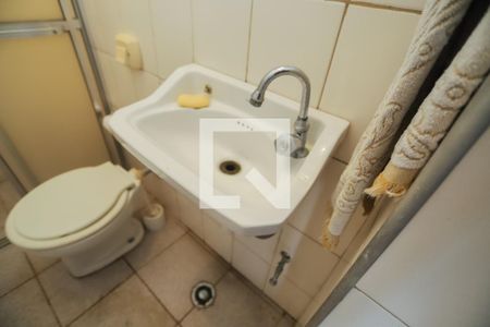 Casa à venda com 242m², 3 quartos e 2 vagasBanheiro da Garagem