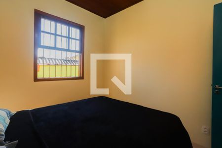 Casa à venda com 242m², 3 quartos e 2 vagasQuarto 1