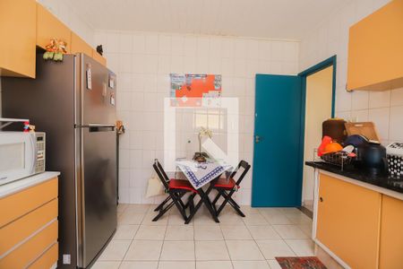 Casa à venda com 242m², 3 quartos e 2 vagasCozinha