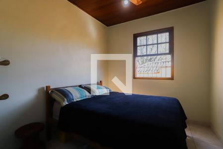 Casa à venda com 242m², 3 quartos e 2 vagasQuarto 1