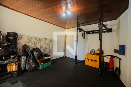 Casa à venda com 242m², 3 quartos e 2 vagasAcademia